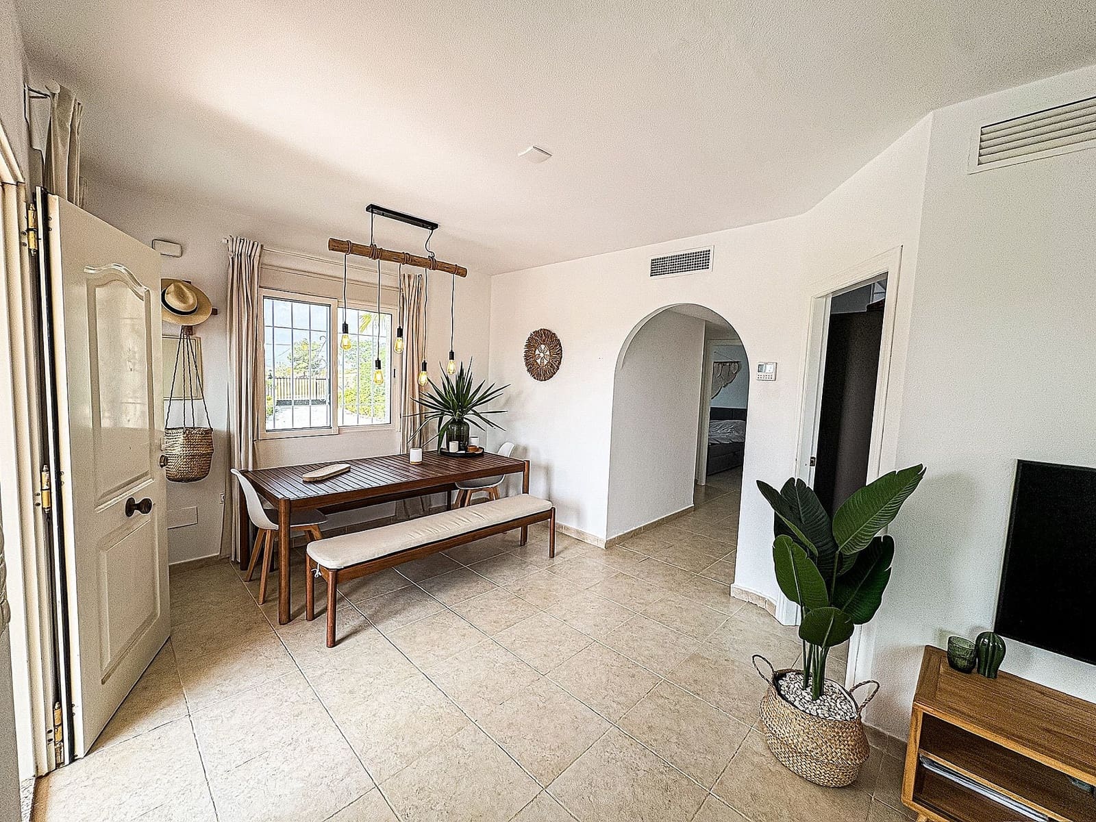 5 soverom Villa til salgs i Pinoso med svømmebasseng - € 425 000 (Ref: 4556030)