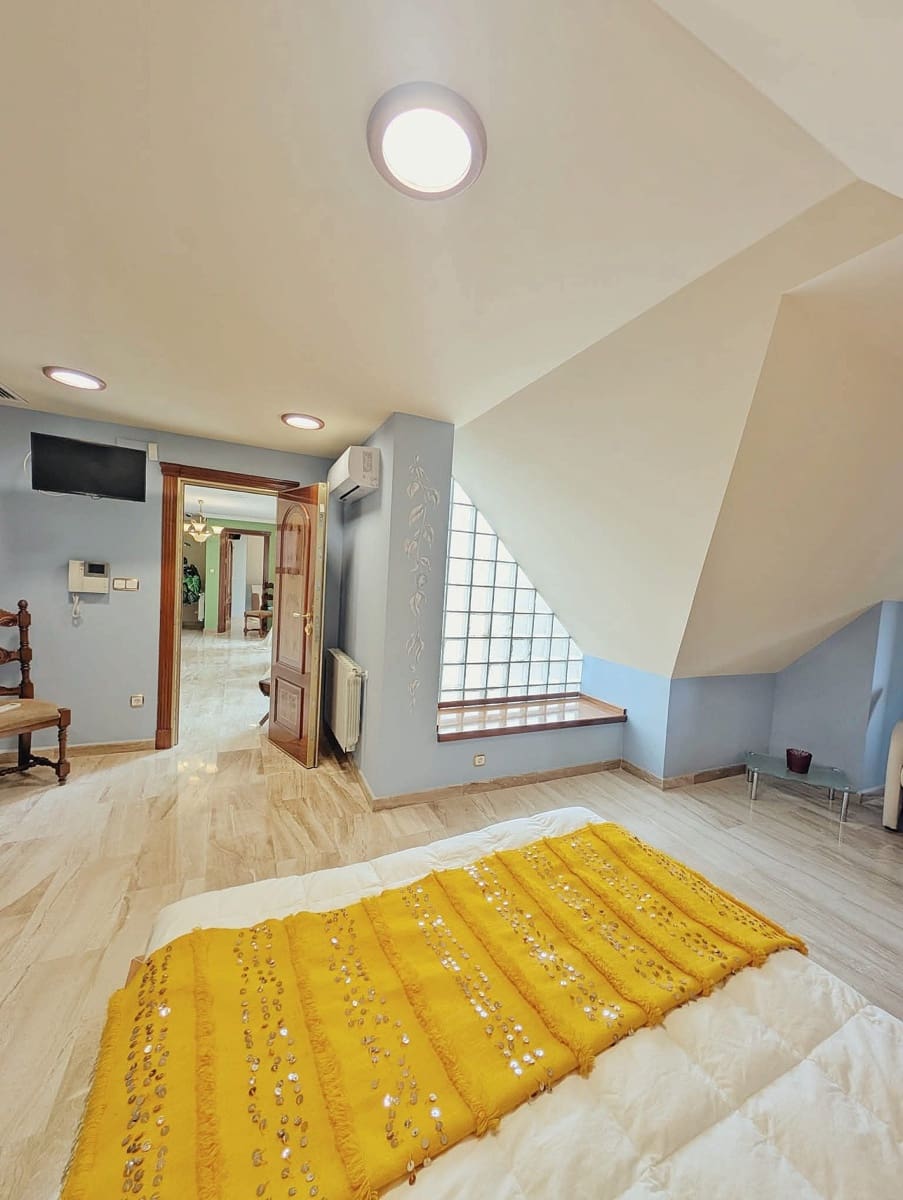 8 sypialnia Finka/Dom wiejski na sprzedaż w Jumilla z basenem - 1 450 000 € (Ref: 4589955)