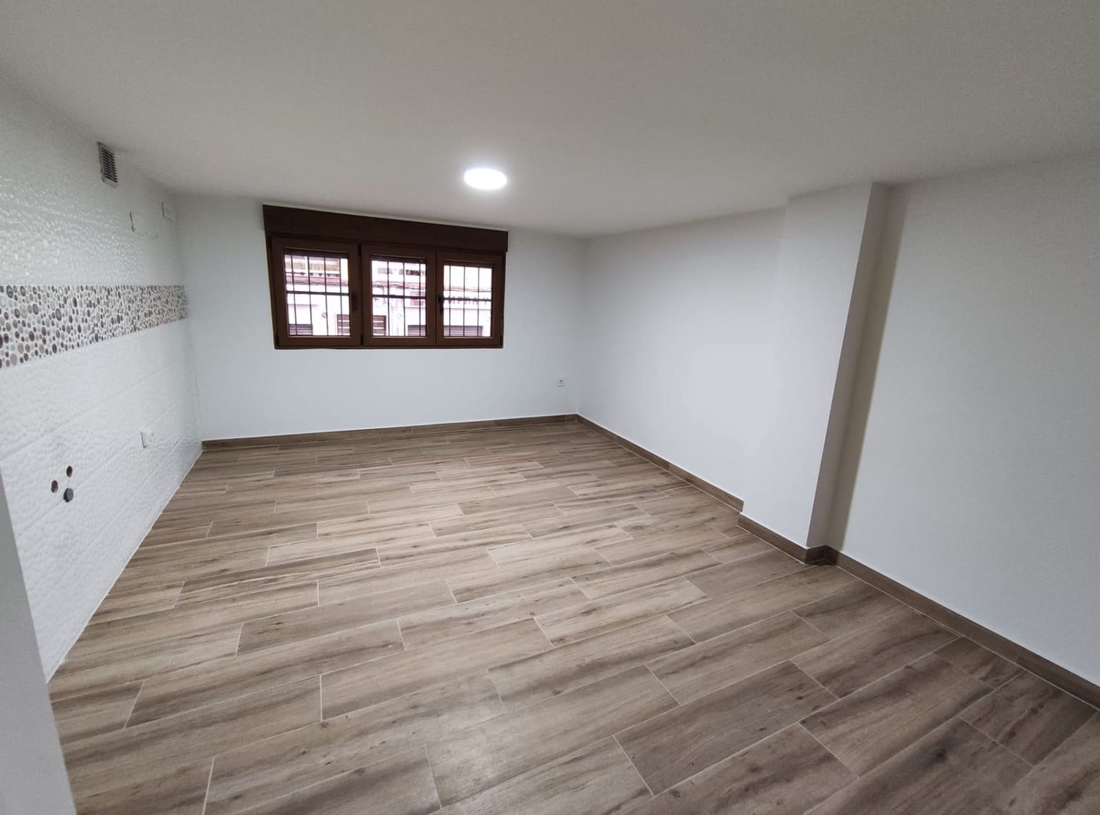 3 soverom Hus til salgs i Petrel / Petrer med svømmebasseng - € 160 000 (Ref: 4667070)