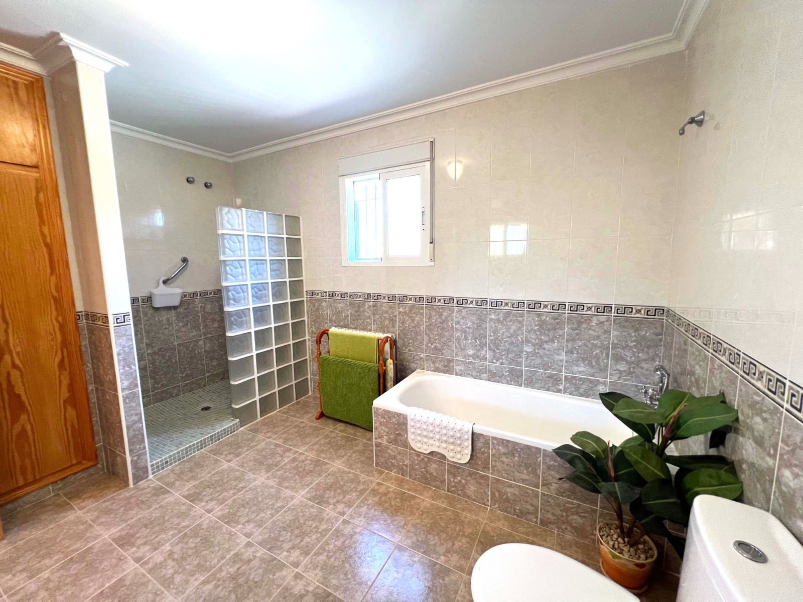 3 chambre Villa/Maison à vendre à Macisvenda avec piscine garage - 295 000 € (Ref: 4671709)