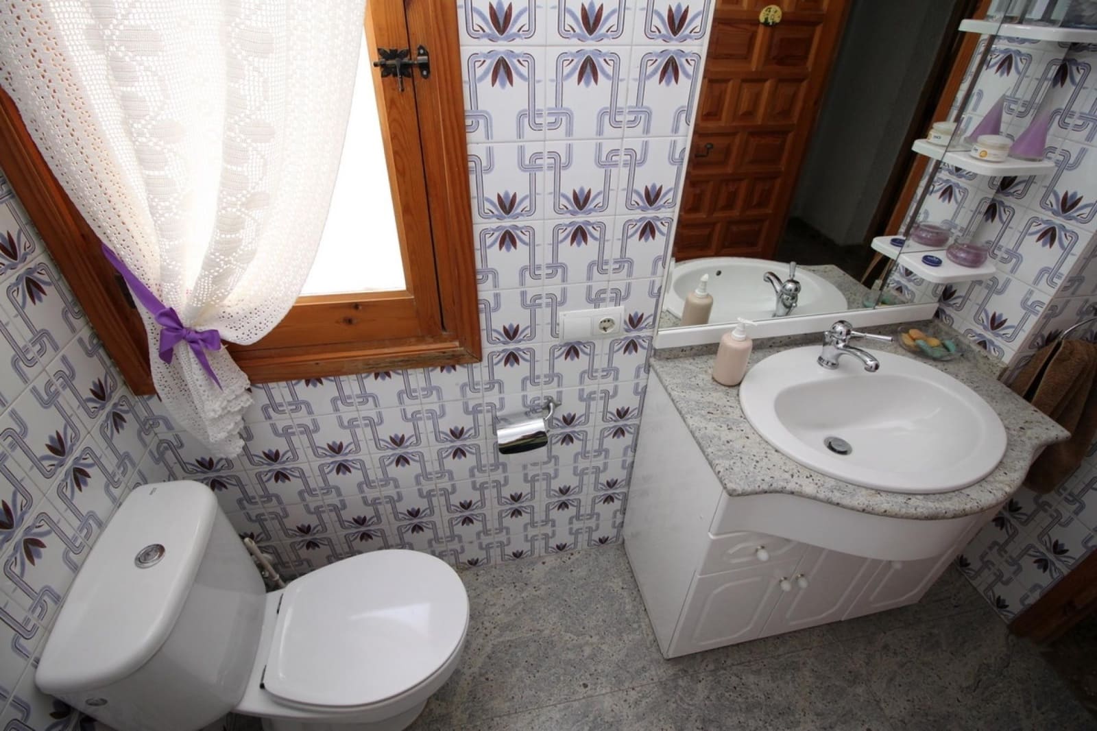 5 bedroom Villa for sale in Agost with pool garage - € 599,995 (Ref: 4697102)