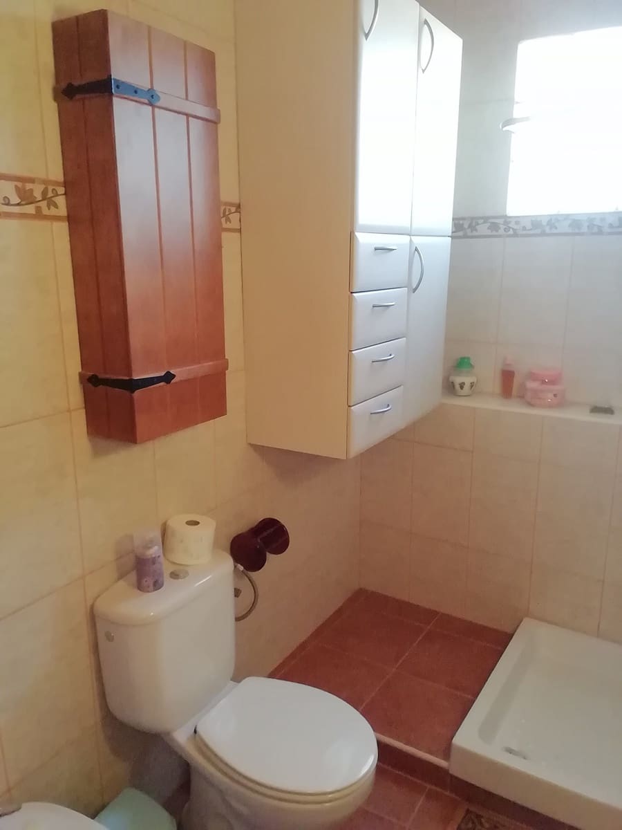 5 bedroom Villa for sale in Fortuna with pool - € 319,995 (Ref: 4704725)