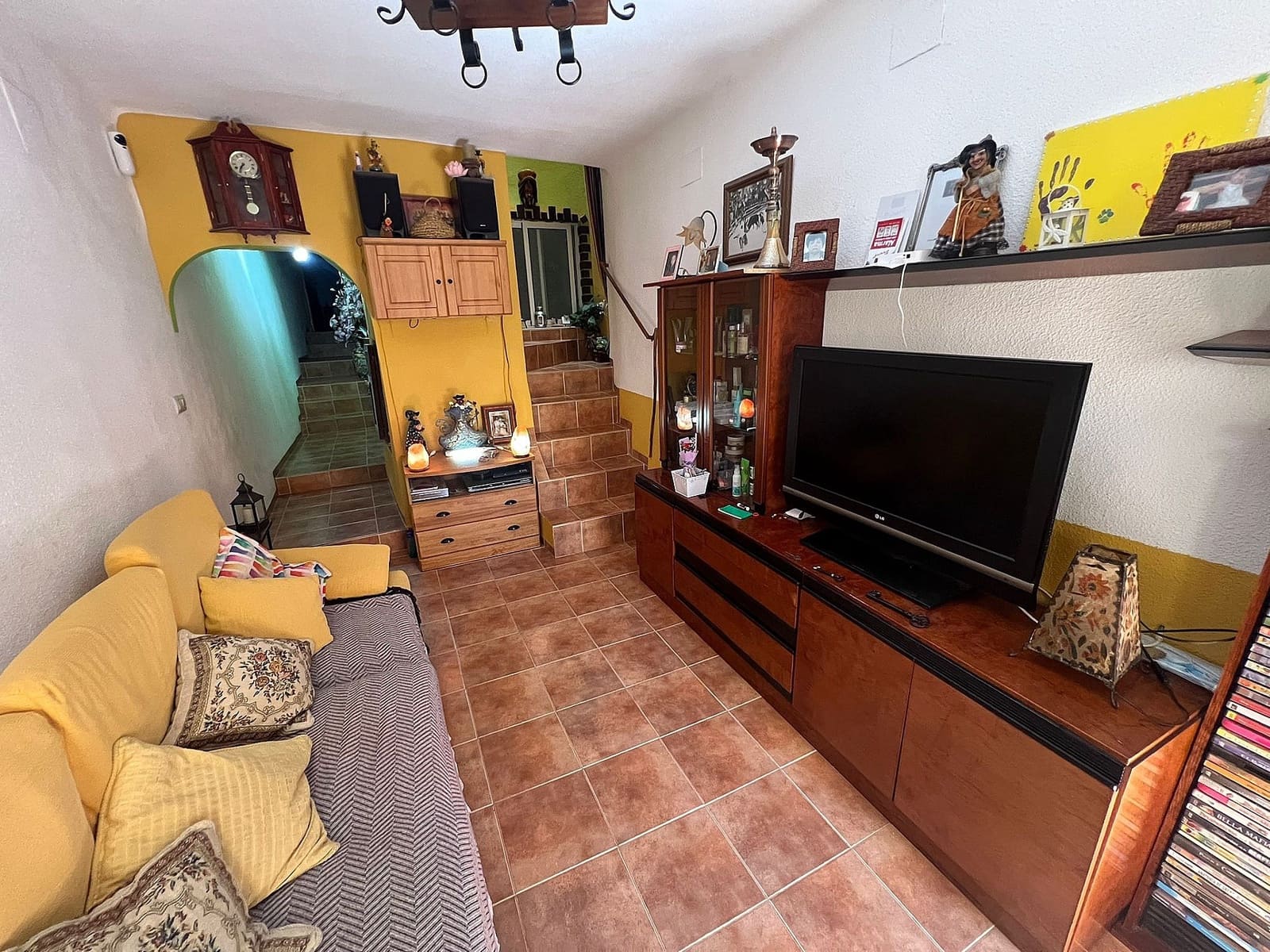 3 soverom Hus til salgs i Elche de la Sierra med svømmebasseng - € 75 000 (Ref: 4704728)