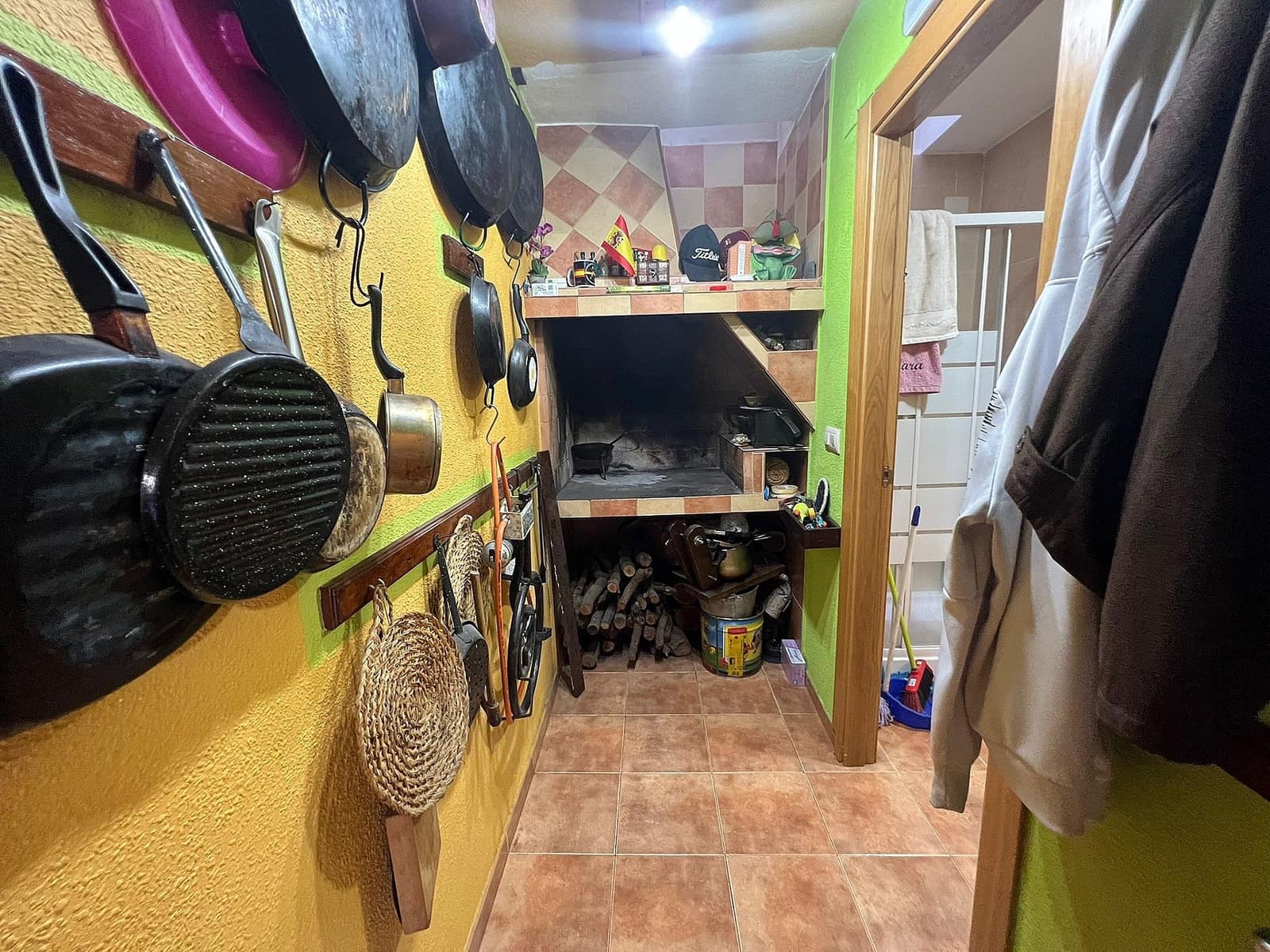 3 soverom Hus til salgs i Elche de la Sierra med svømmebasseng - € 75 000 (Ref: 4704728)