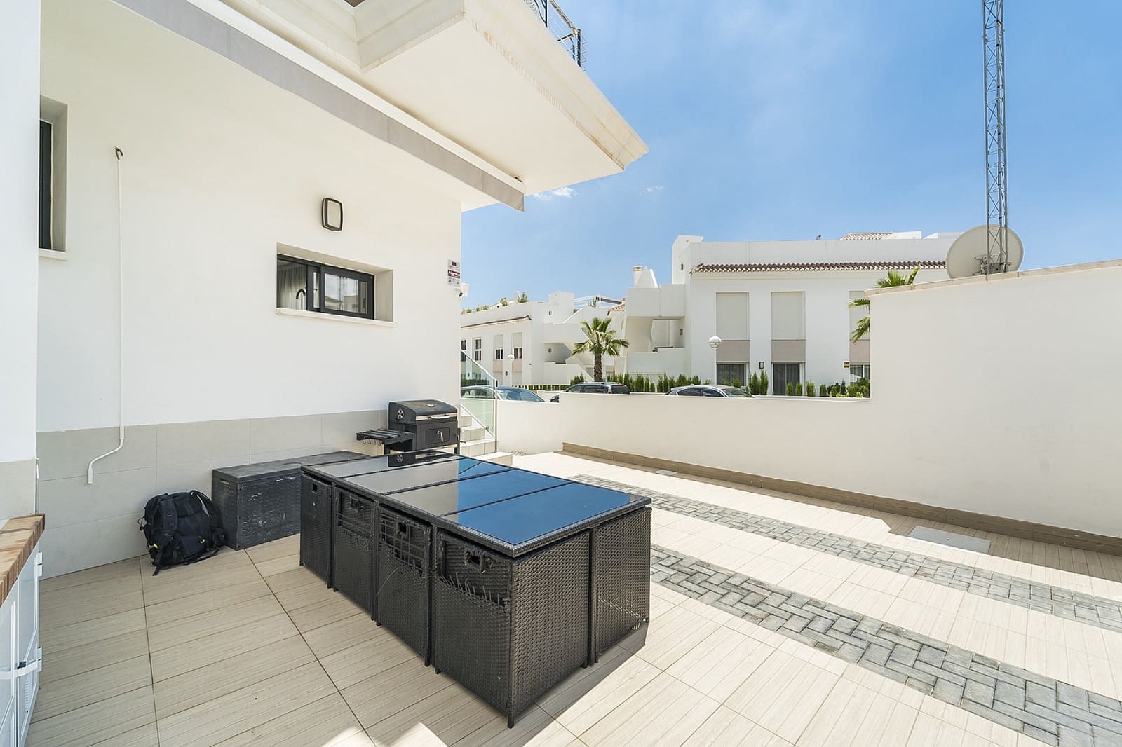 4 bedroom Villa for sale in Ciudad Quesada with pool - € 410,000 (Ref: 4704734)