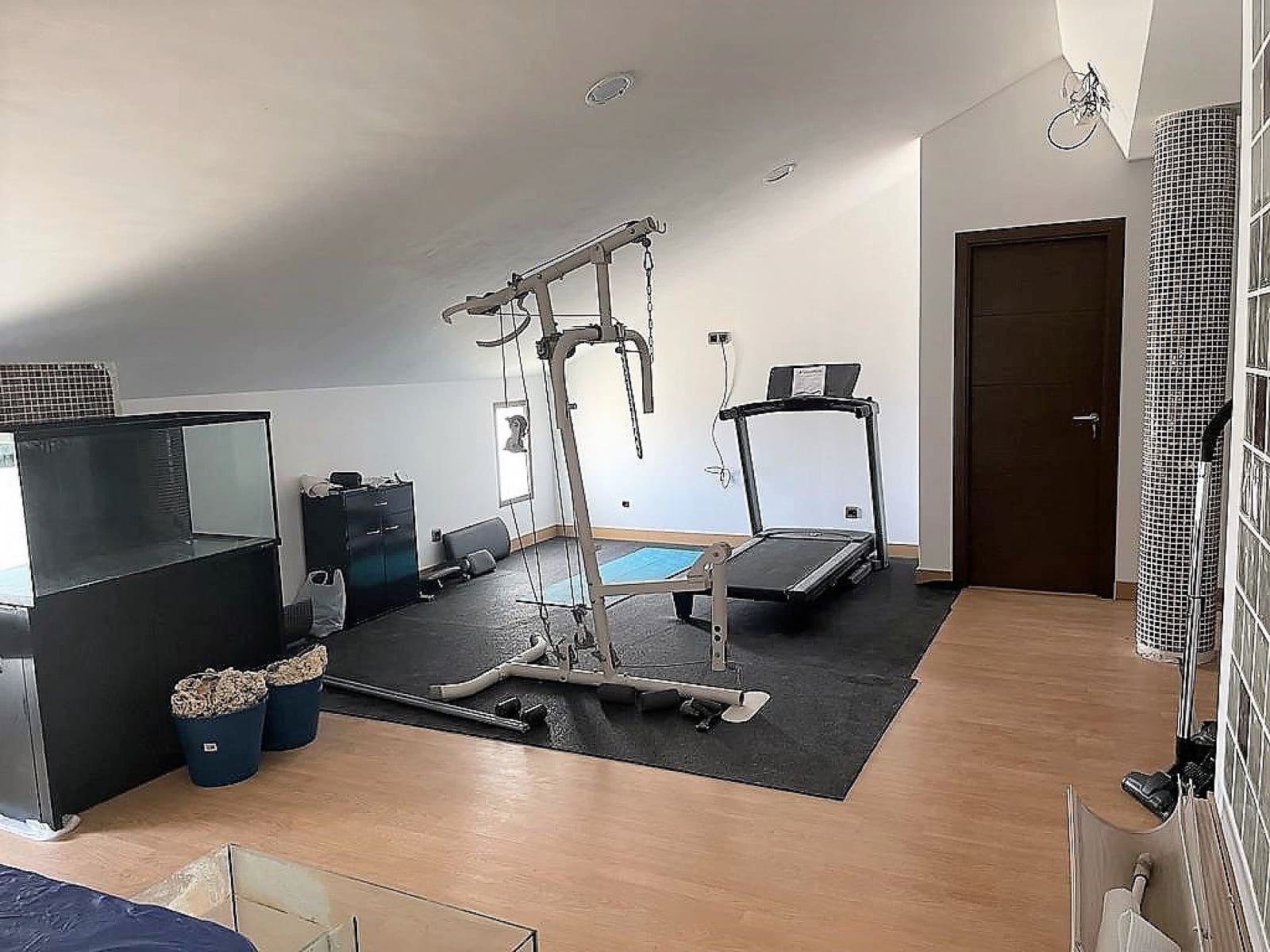 4 soveværelse Villa til salg i Castalla med swimmingpool - € 415.000 (Ref: 4704735)