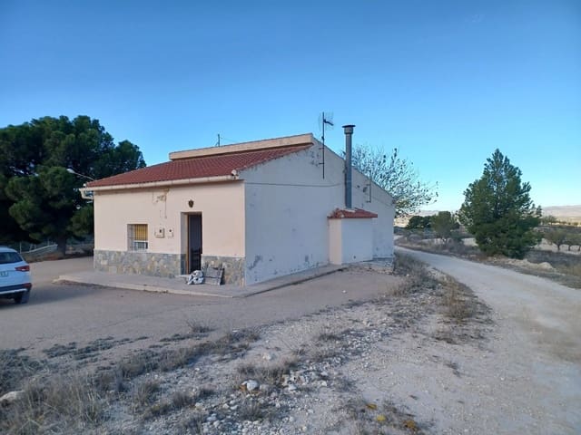 3 bedroom Finca/Country House for sale in La Zarza, Jumilla with garage - € 139,995 (Ref: 4738477)