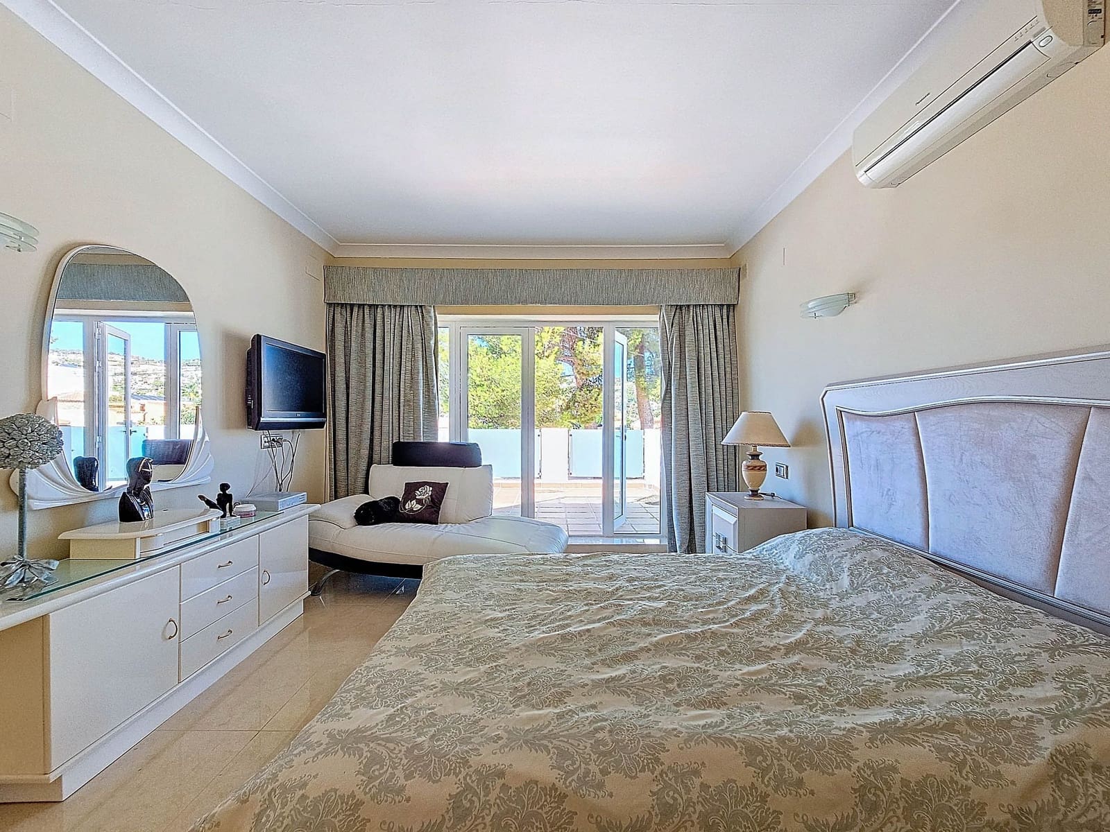 5 slaapkamer Villa te koop in Benissa met zwembad garage - € 1.399.000 (Ref: 4821119)