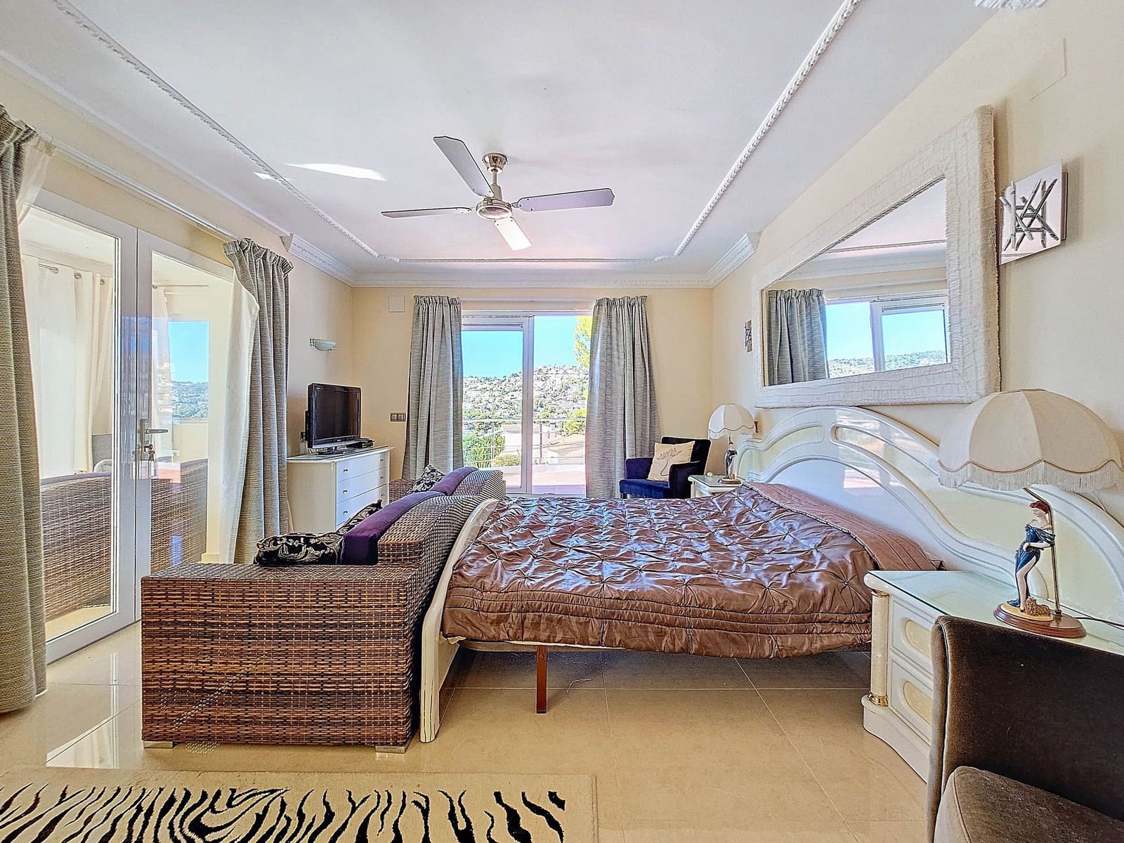 5 slaapkamer Villa te koop in Benissa met zwembad garage - € 1.399.000 (Ref: 4821119)