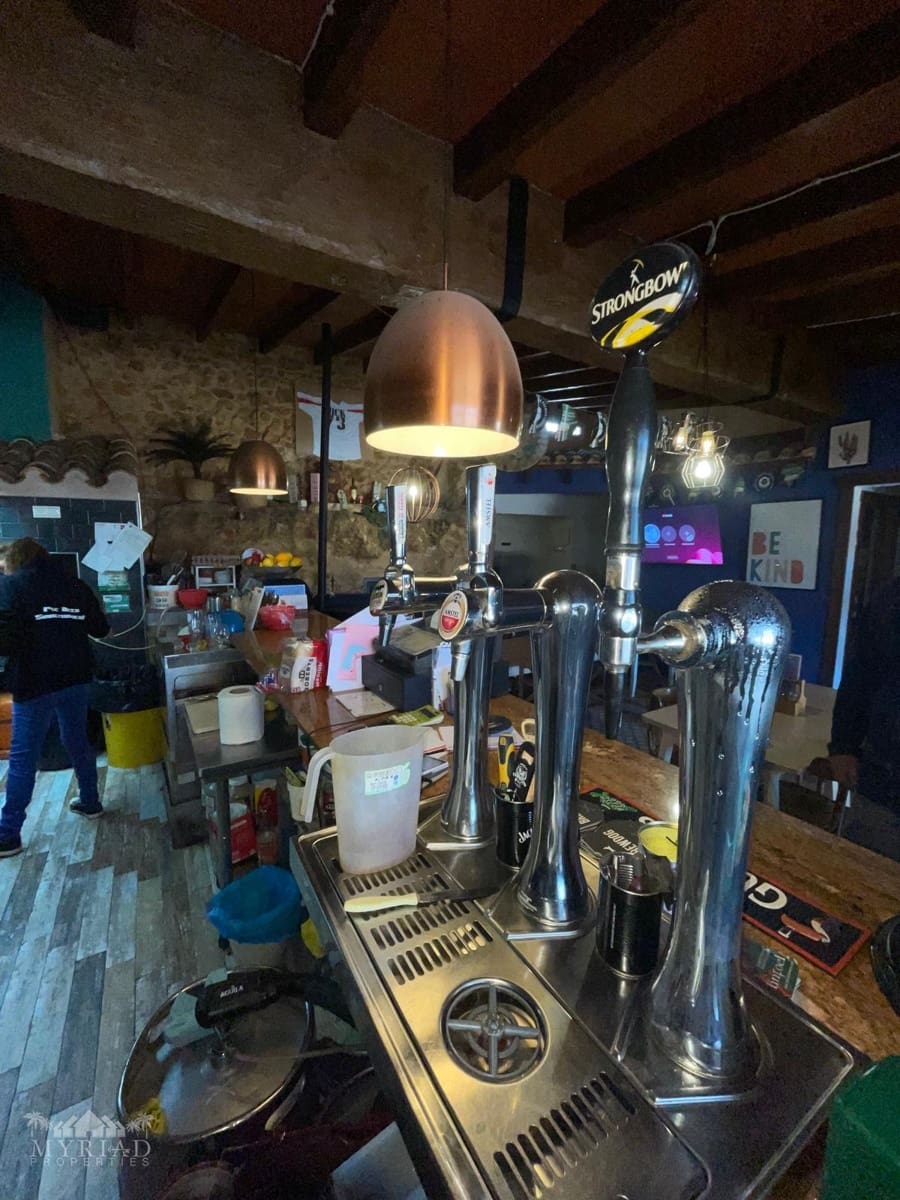 Local Commercial à vendre à Pinoso - 160 000 € (Ref: 4825351)