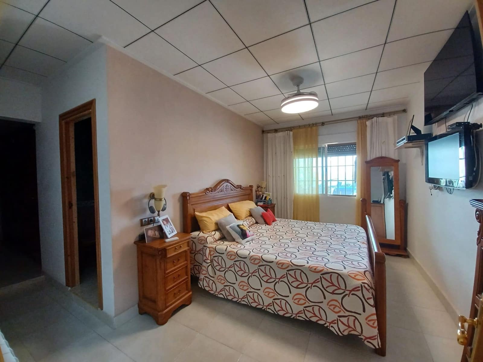 4 Zimmer Finca/Landgut zu verkaufen in Monovar / Monover mit Pool - 225.000 € (Ref: 4857774)