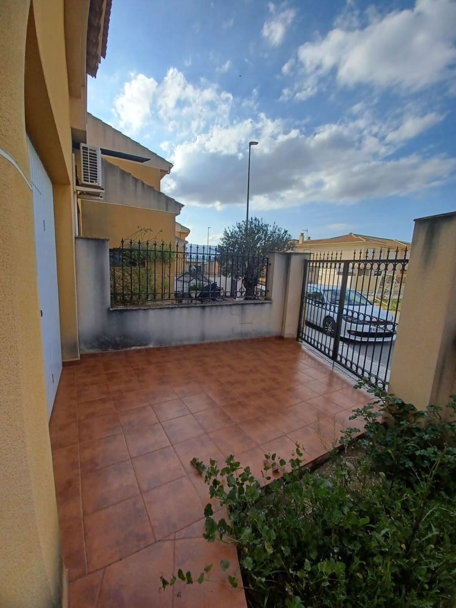 4 soveværelse Byhus til salg i Pinoso med garage - € 235.000 (Ref: 4864602)