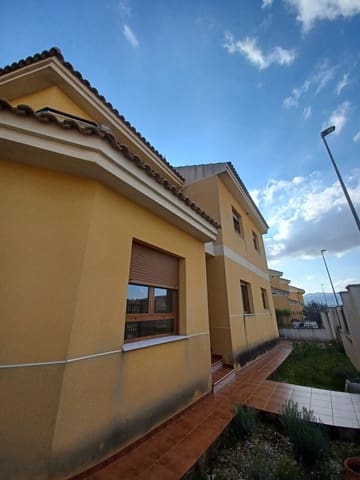 4 soveværelse Byhus til salg i Pinoso med garage - € 235.000 (Ref: 4864602)