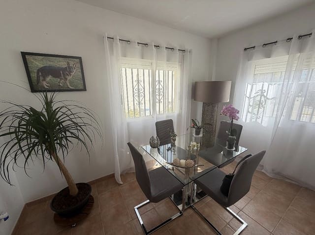 4 soveværelse Villa til salg i Castalla med swimmingpool garage - € 268.000 (Ref: 4867289)