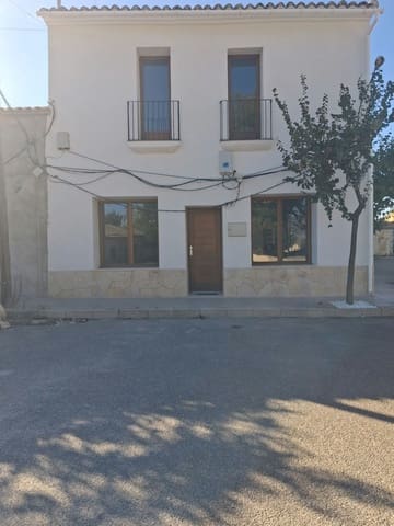 4 slaapkamer Finca/Landhuis te koop in Pinoso - € 225.000 (Ref: 4904886)