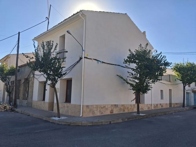 4 slaapkamer Finca/Landhuis te koop in Pinoso - € 225.000 (Ref: 4904886)