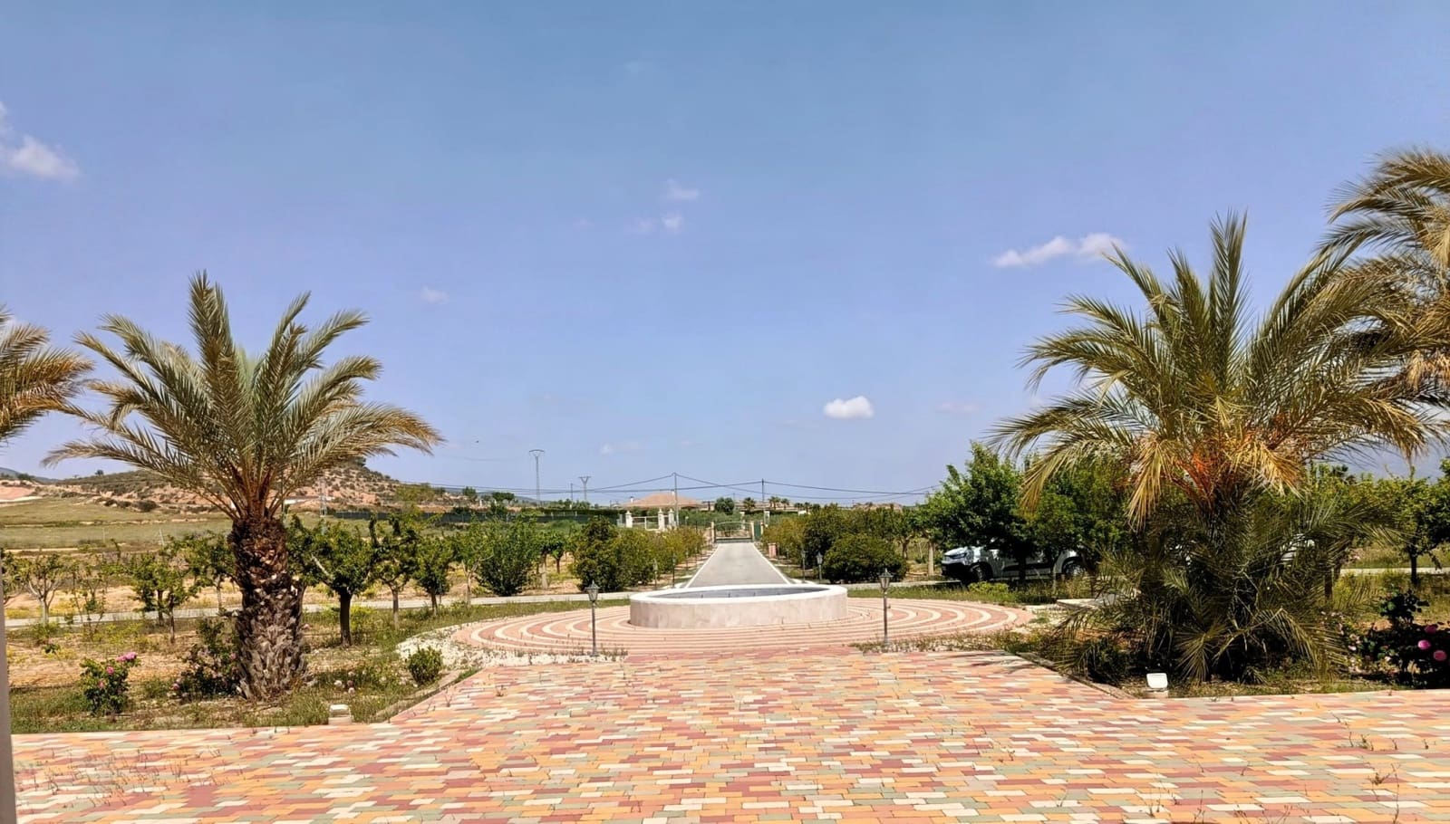 4 bedroom Villa for sale in Pinoso with pool - € 595,000 (Ref: 4951188)