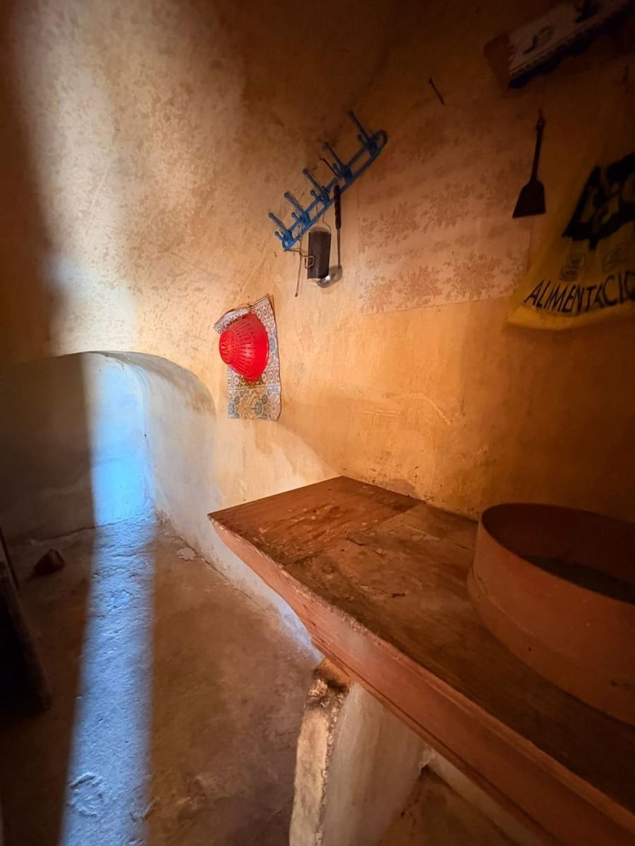 Finca/Casa Rural de 4 habitaciones en La Romana en venta con piscina garaje - 149.995 € (Ref: 4957540)