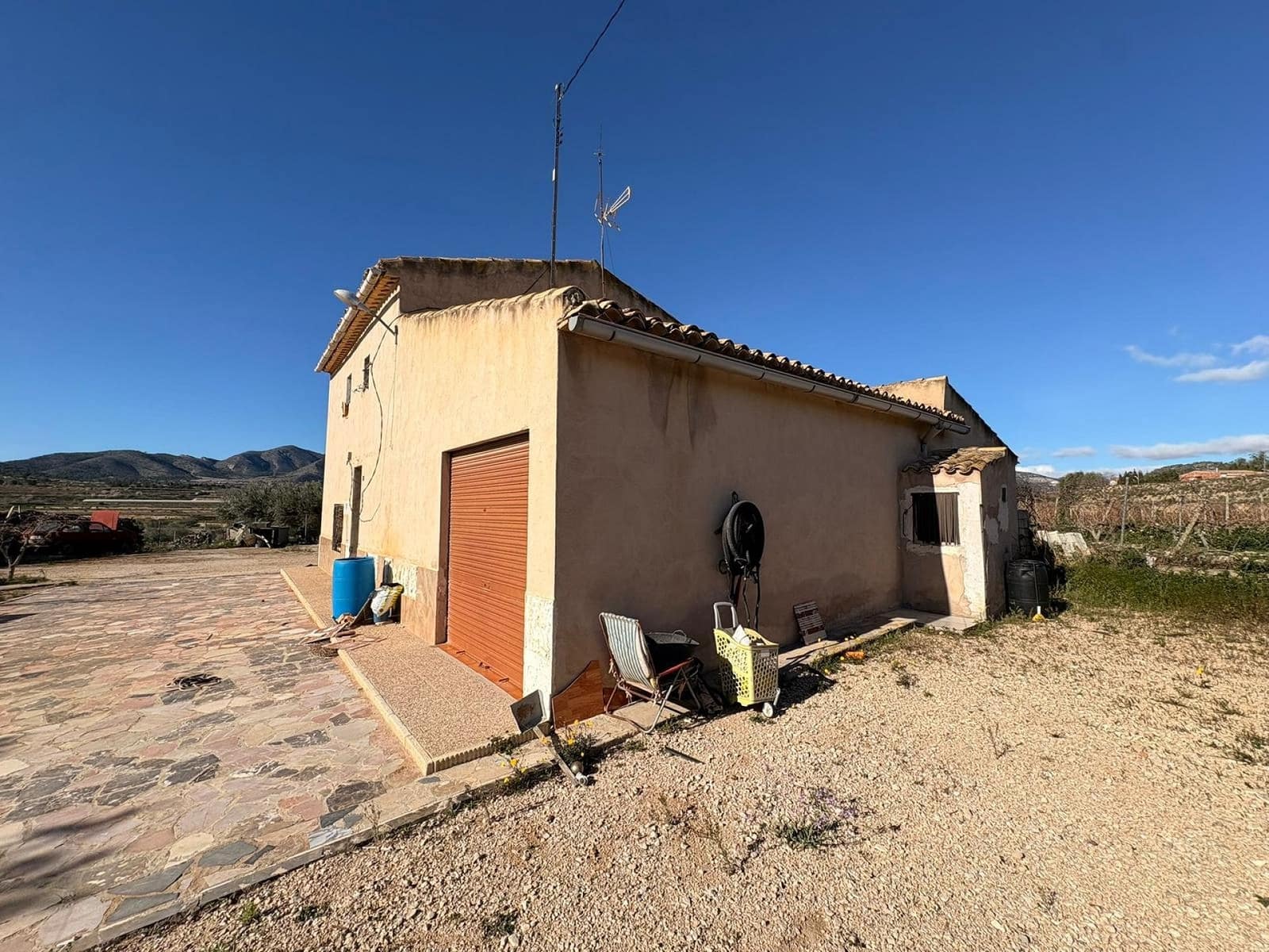 Finca/Casa Rural de 4 habitaciones en La Romana en venta con piscina garaje - 149.995 € (Ref: 4957540)