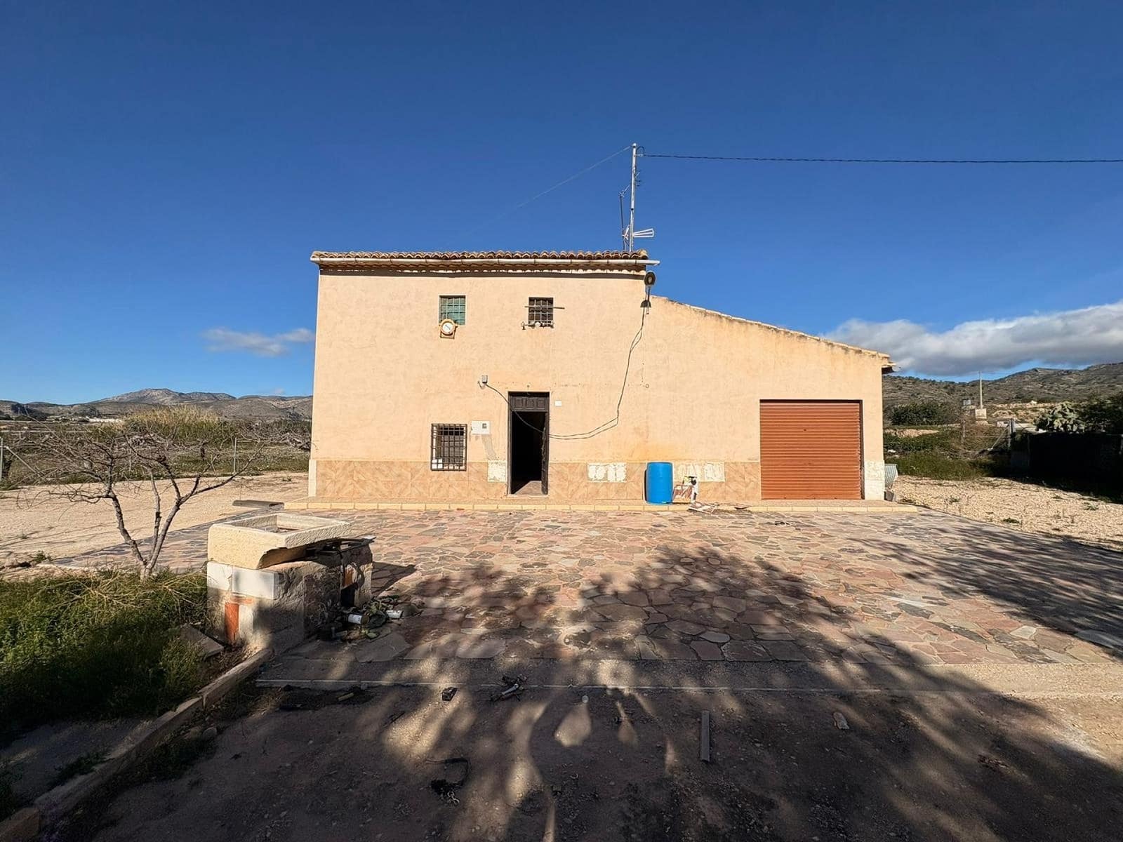 Finca/Casa Rural de 4 habitaciones en La Romana en venta con piscina garaje - 149.995 € (Ref: 4957540)