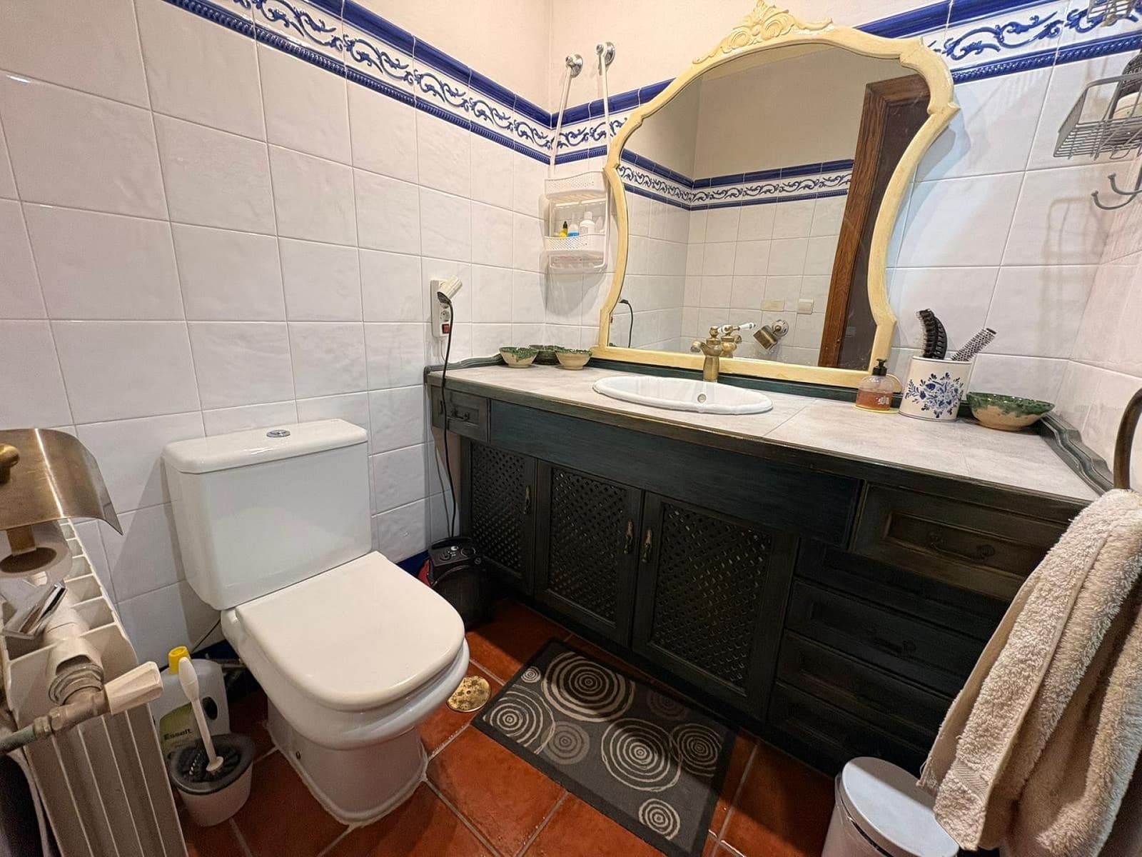 3 bedroom Semi-detached Villa for sale in Elda with pool - € 280,000 (Ref: 4957541)