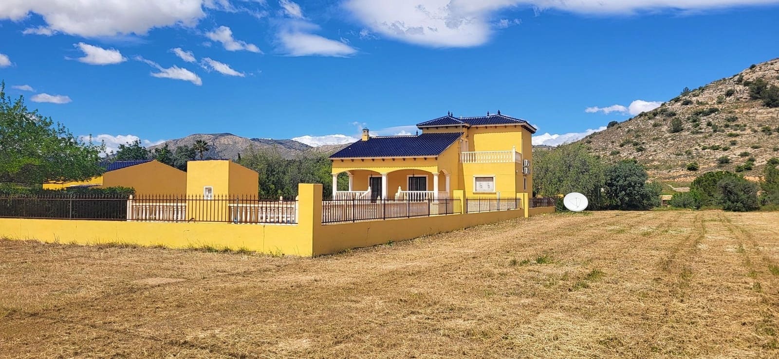 4 camera da letto Villa in vendita in La Romana con piscina garage - 345.000 € (Rif: 4965198)