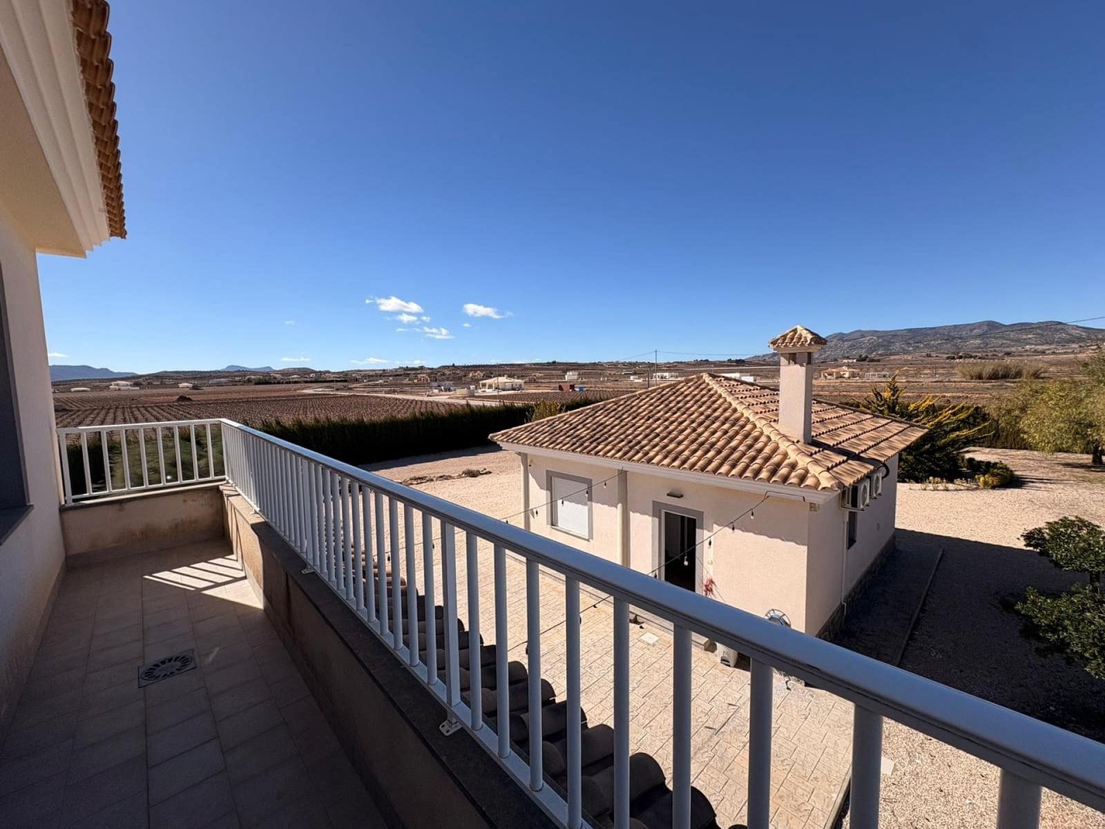 6 sovrum Villa till salu i Pinoso med pool - 435 000 € (Ref: 4965201)