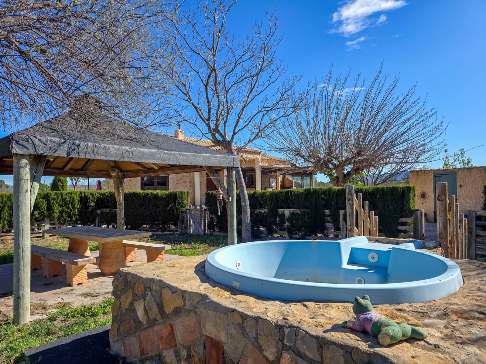 3 bedroom Villa for sale in Villena - € 259,000 (Ref: 5004424)