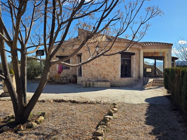 3 makuuhuone Huvila myytävänä paikassa Villena - 259 000 € (Ref: 5004424)