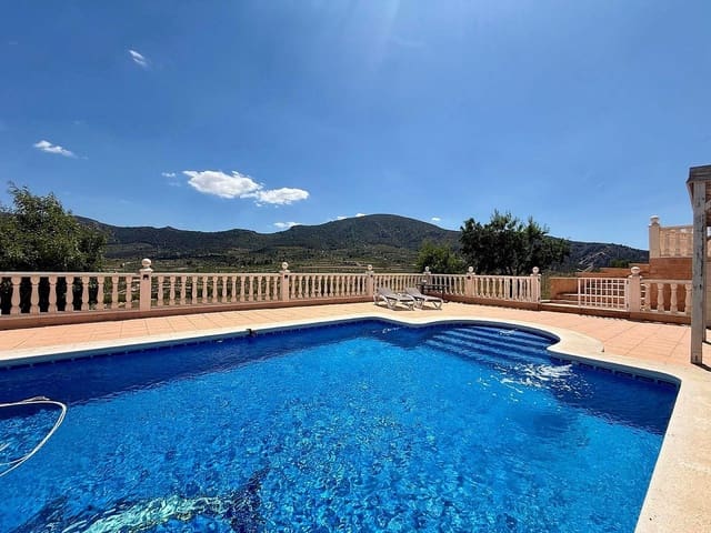 4 chambre Villa/Maison à vendre à La Romana avec piscine - 369 995 € (Ref: 5015852)