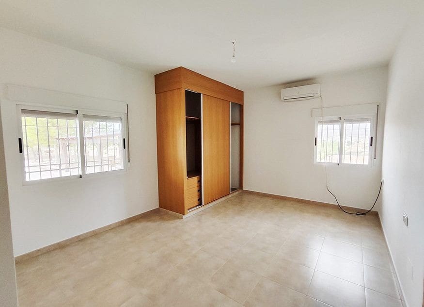 3 bedroom Villa for sale in Abanilla with pool - € 297,000 (Ref: 5017587)