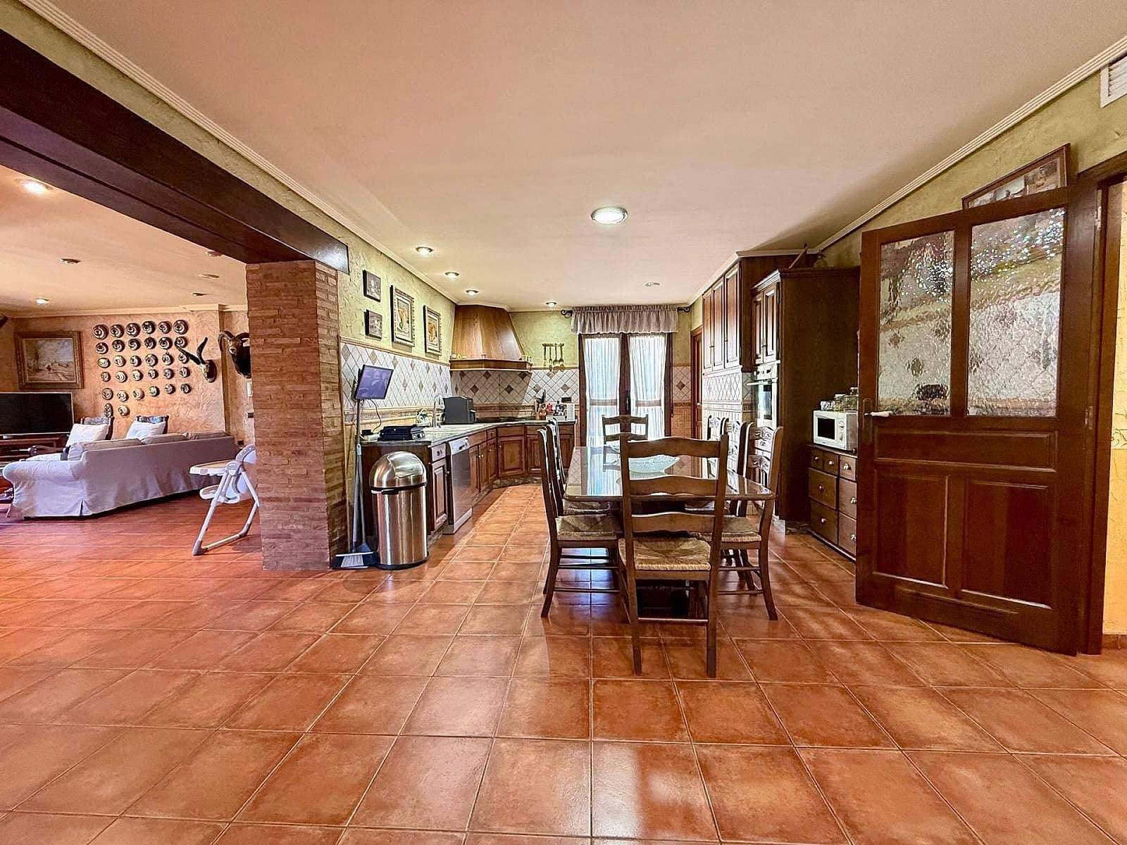 6 quarto Moradia para venda em Salinas com piscina - 949 000 € (Ref: 5065311)