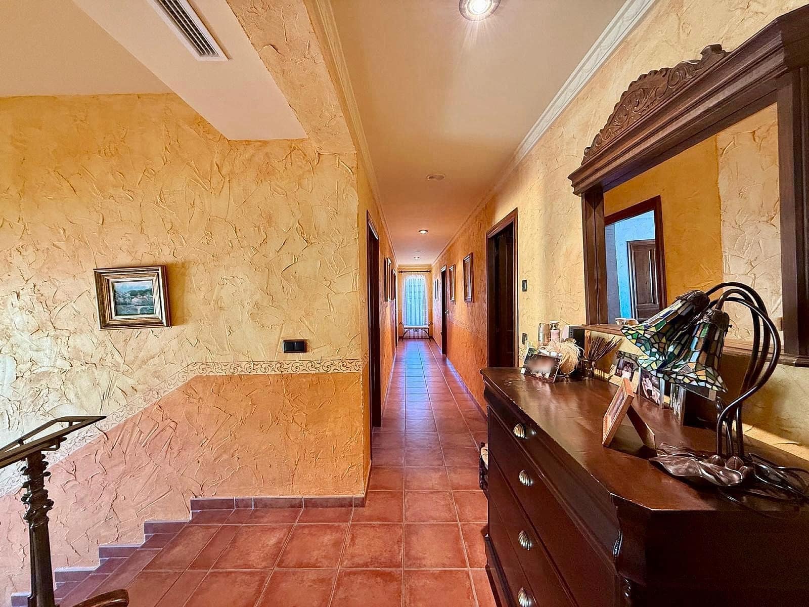 6 quarto Moradia para venda em Salinas com piscina - 949 000 € (Ref: 5065311)