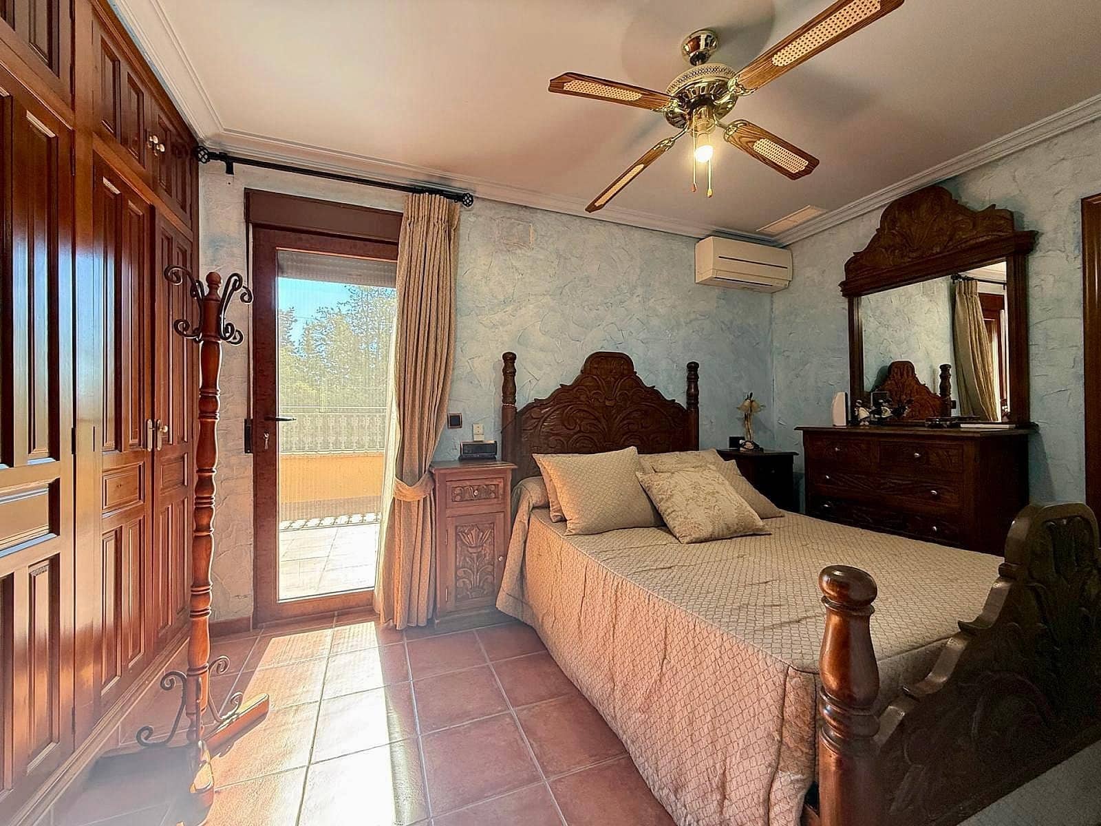 6 quarto Moradia para venda em Salinas com piscina - 949 000 € (Ref: 5065311)