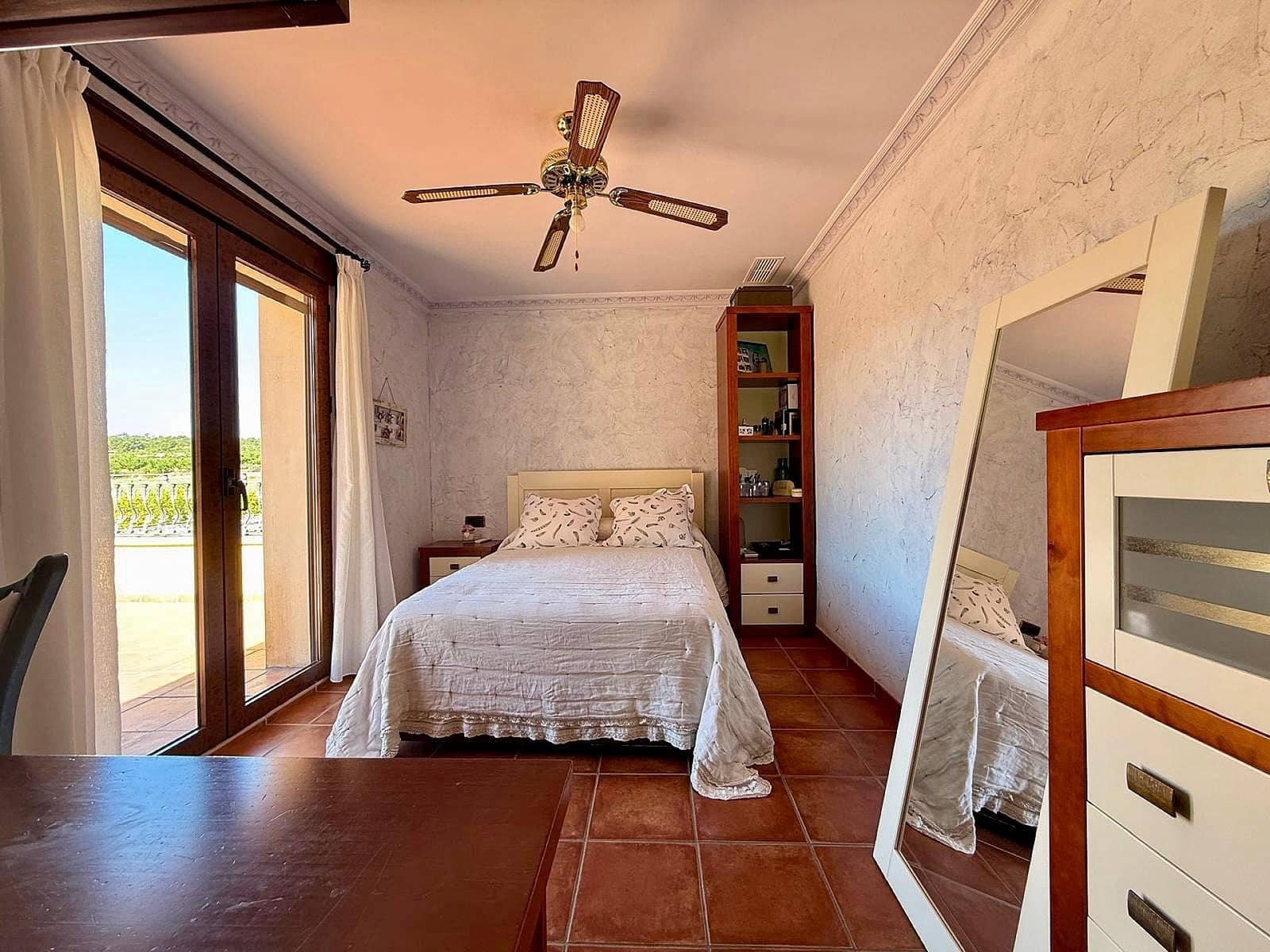 6 quarto Moradia para venda em Salinas com piscina - 949 000 € (Ref: 5065311)