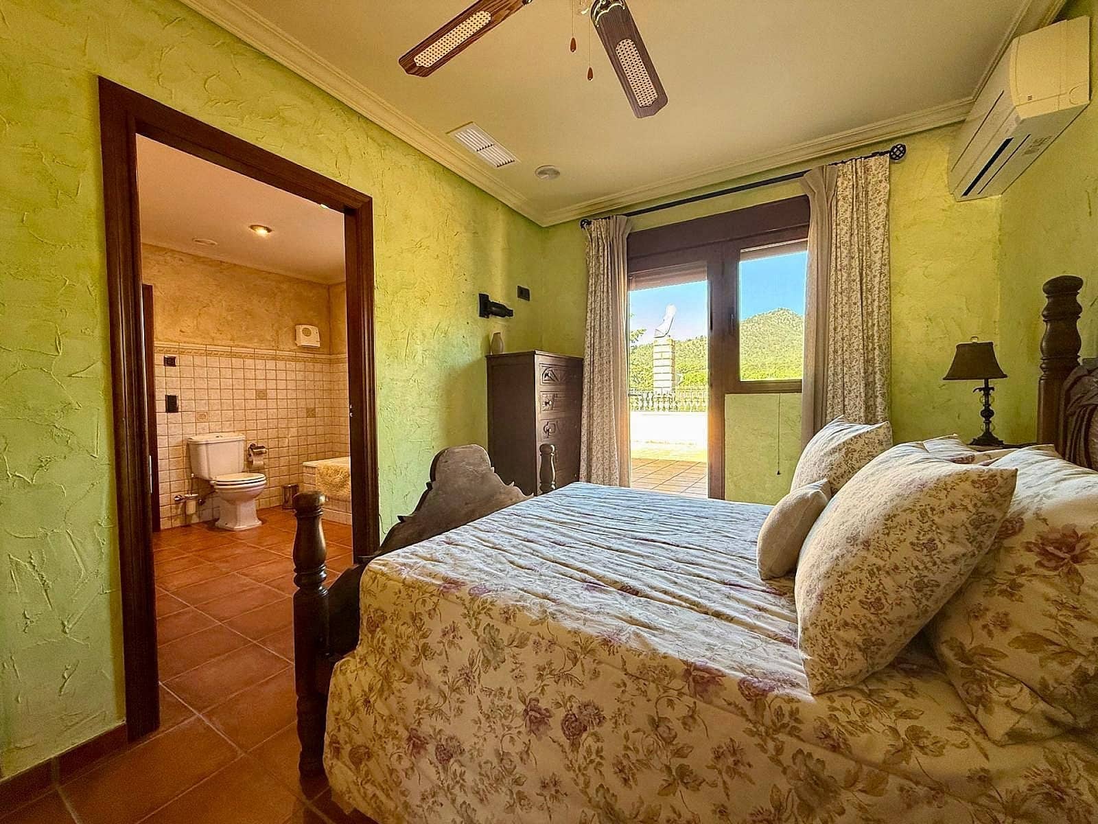 6 quarto Moradia para venda em Salinas com piscina - 949 000 € (Ref: 5065311)