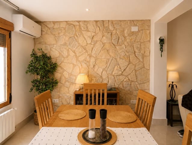 2 Zimmer Haus zu verkaufen in La Romana - 149.900 € (Ref: 5079675)