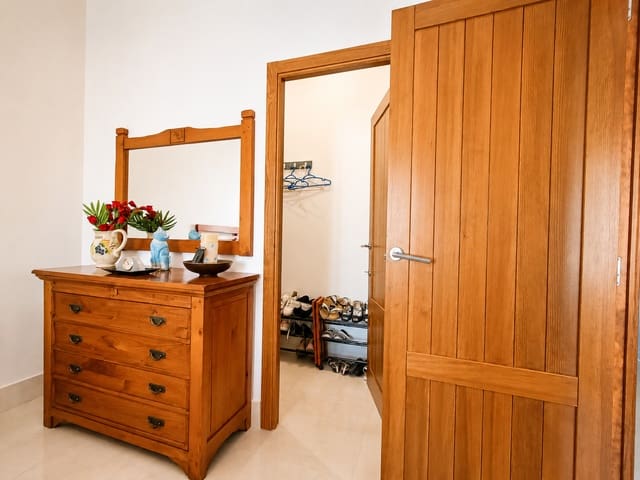 2 Zimmer Haus zu verkaufen in La Romana - 149.900 € (Ref: 5079675)