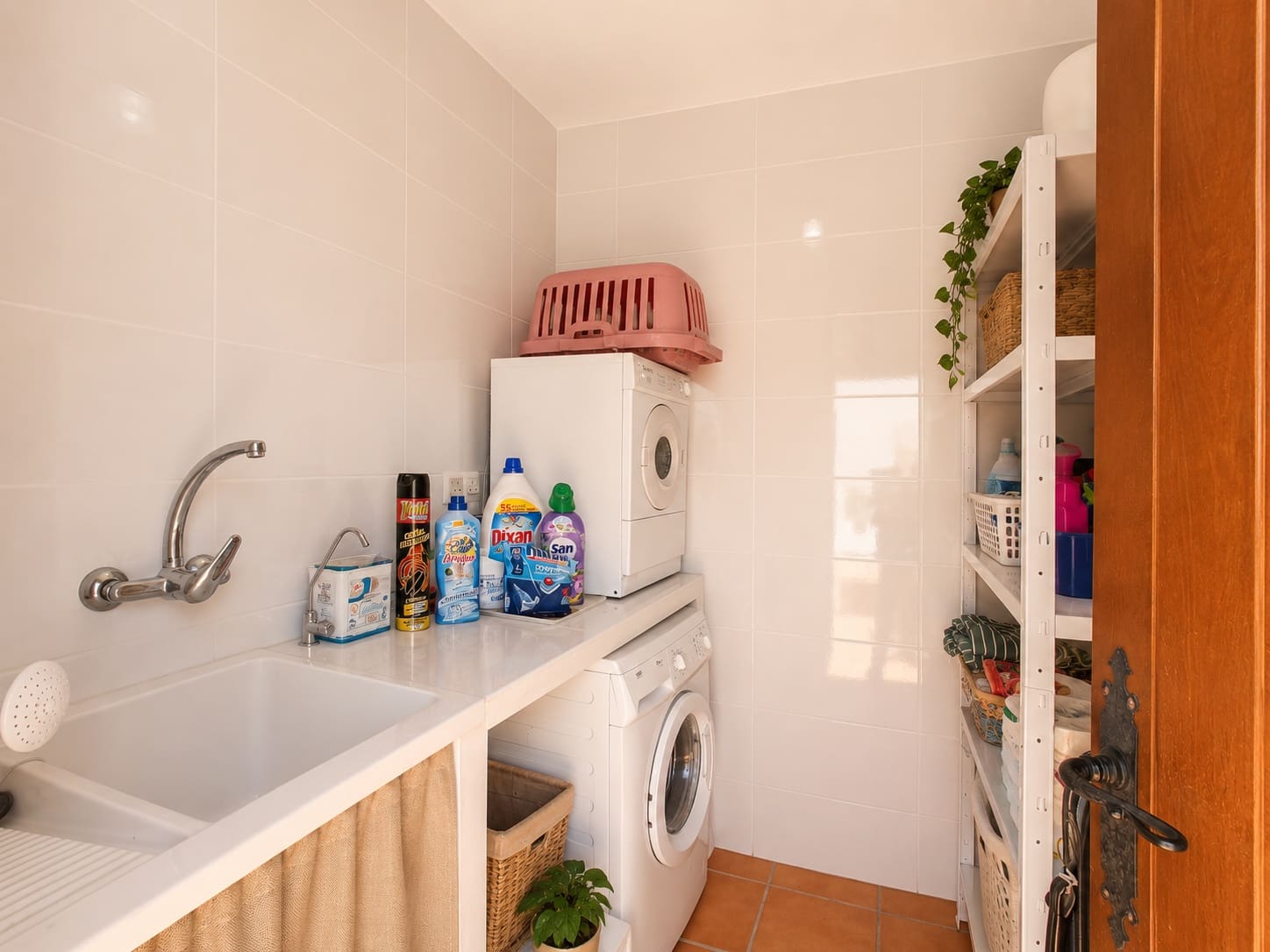 2 bedroom Townhouse for sale in La Romana - € 149,900 (Ref: 5079675)
