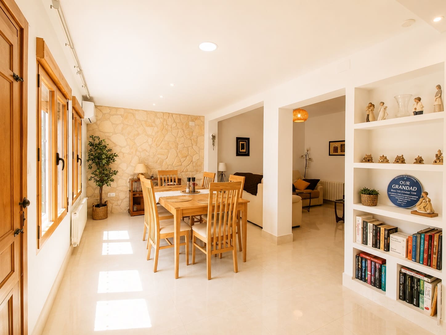 2 bedroom Townhouse for sale in La Romana - € 149,900 (Ref: 5079675)