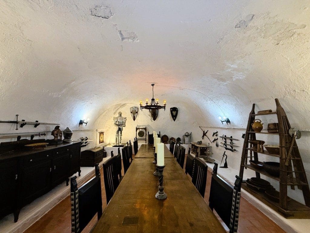 Casa de 6 habitaciones en Pinoso en venta - 325.000 € (Ref: 5102493)