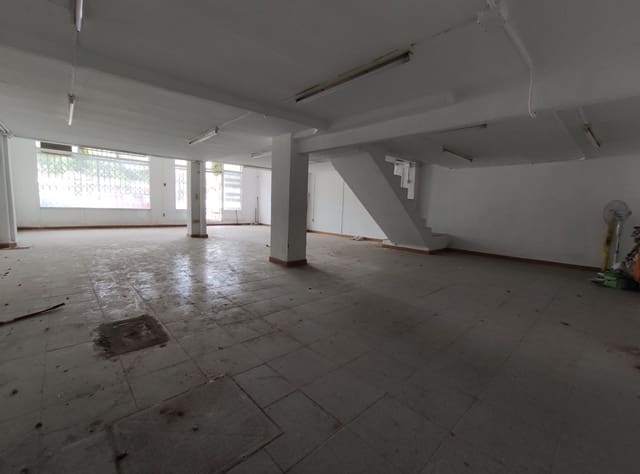 Erhverv til salg i Elda - € 67.000 (Ref: 5126517)