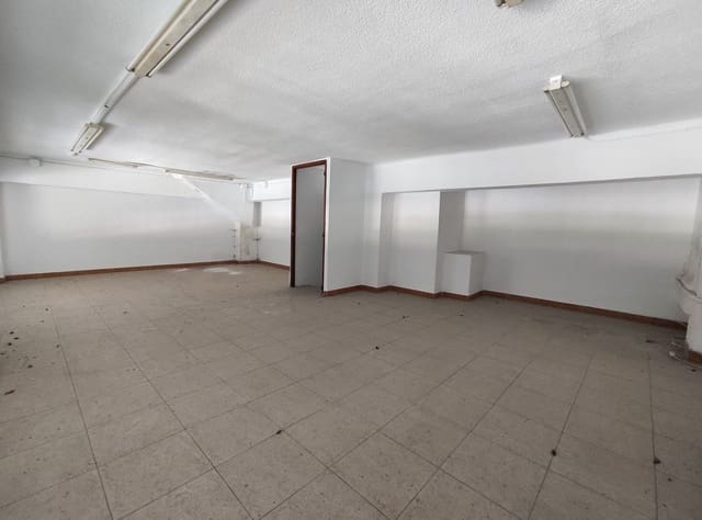 Erhverv til salg i Elda - € 67.000 (Ref: 5126517)