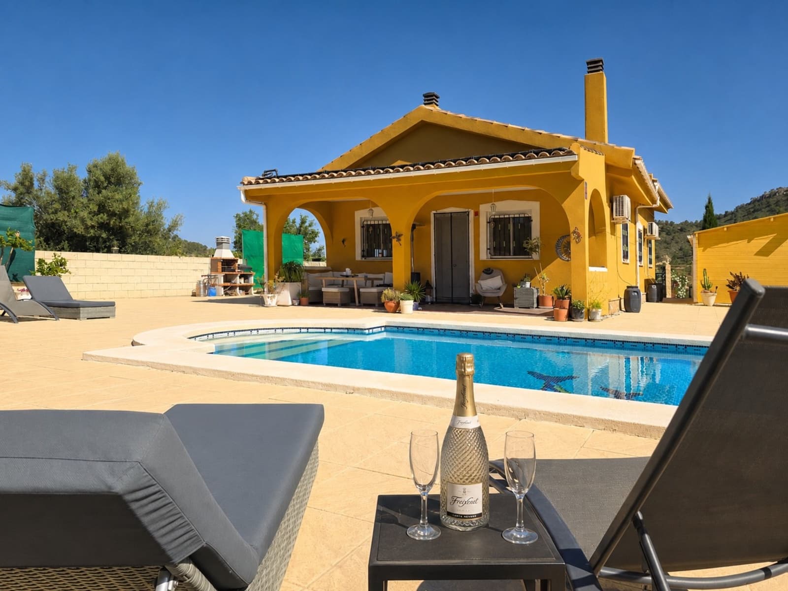 3 bedroom Villa for sale in Abanilla with pool - € 249,500 (Ref: 5286957)