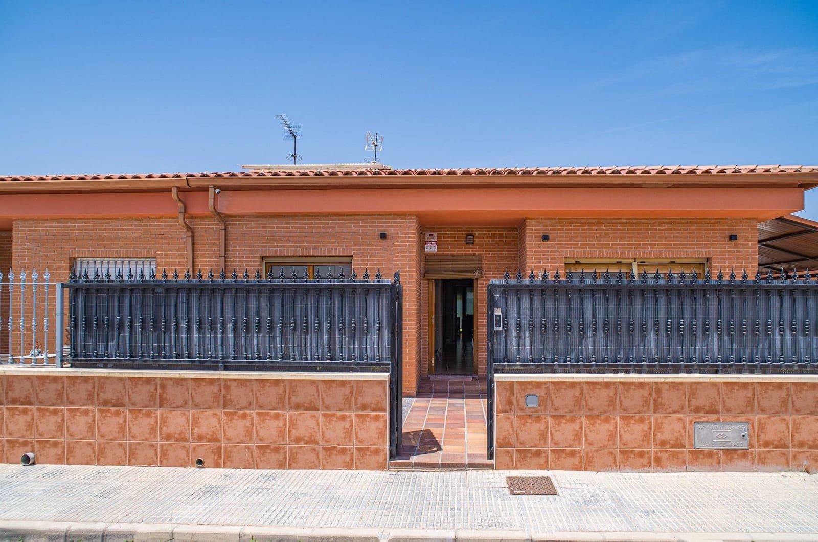 4 soverom Villa til salgs i Pinoso med garasje - € 299 950 (Ref: 5306159)