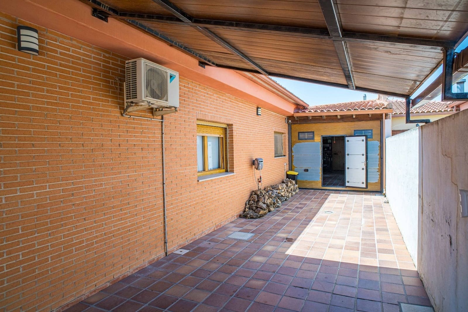 4 soverom Villa til salgs i Pinoso med garasje - € 299 950 (Ref: 5306159)