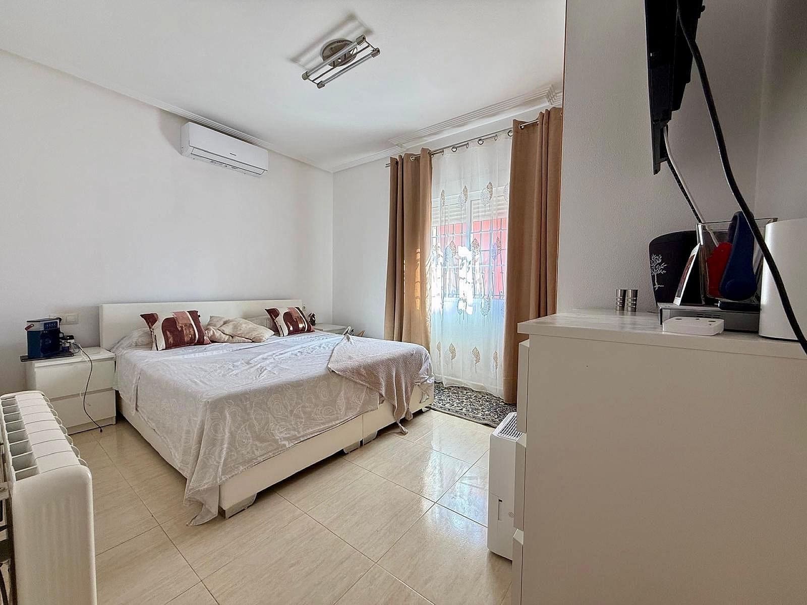 2 quarto Moradia para venda em Lel com piscina garagem - 340 000 € (Ref: 5344096)
