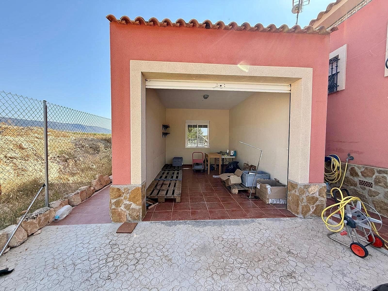 2 quarto Moradia para venda em Lel com piscina garagem - 340 000 € (Ref: 5344096)