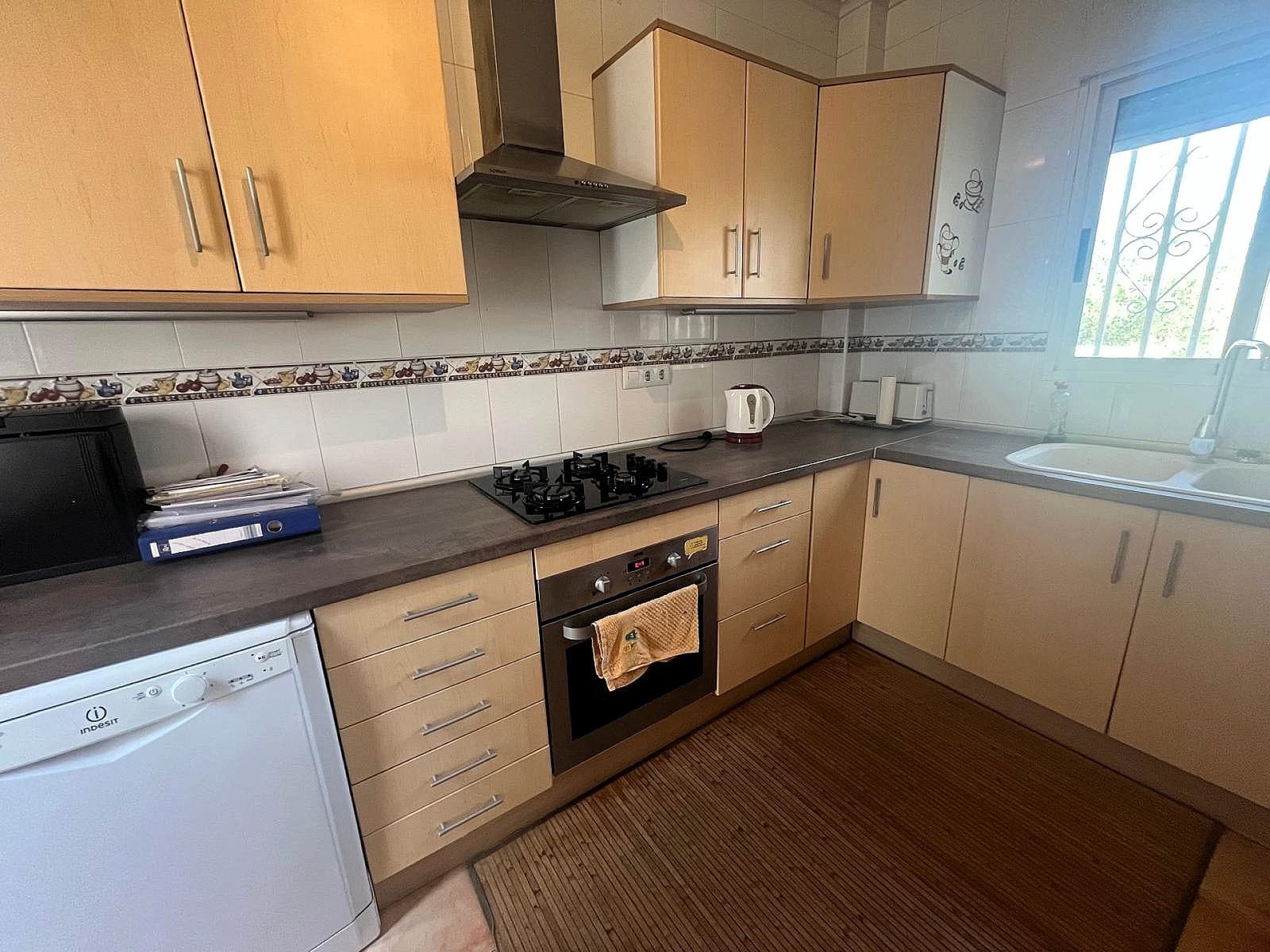 3 sypialnia Willa na sprzedaż w Castalla z basenem garażem - 280 000 € (Ref: 5344097)
