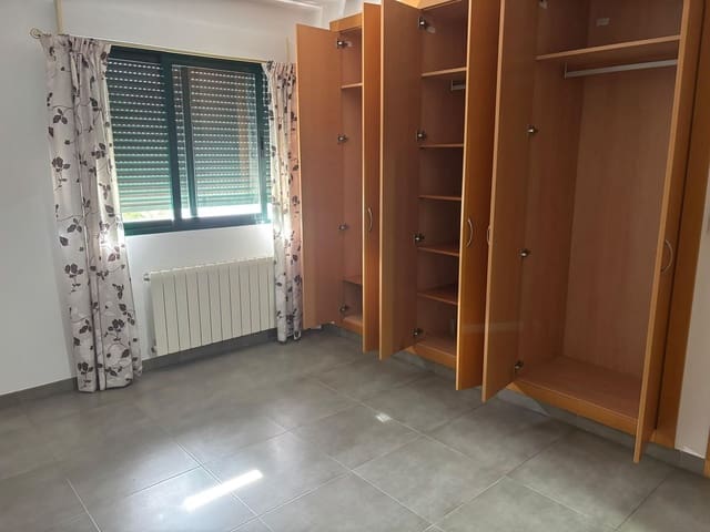 Apartamento de 3 habitaciones en Alcoy / Alcoi en venta con garaje - 176.000 € (Ref: 5414020)
